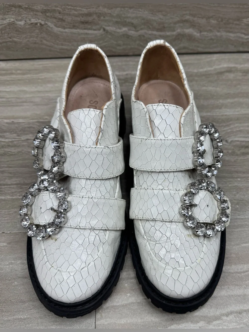SCHUTZ white leather